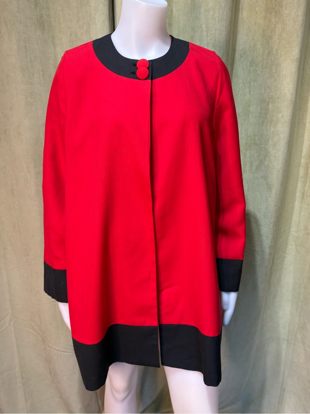 🇨🇦Vintage, made in Canada! Red and Black Contrast Long Sleeve Dress Jacket